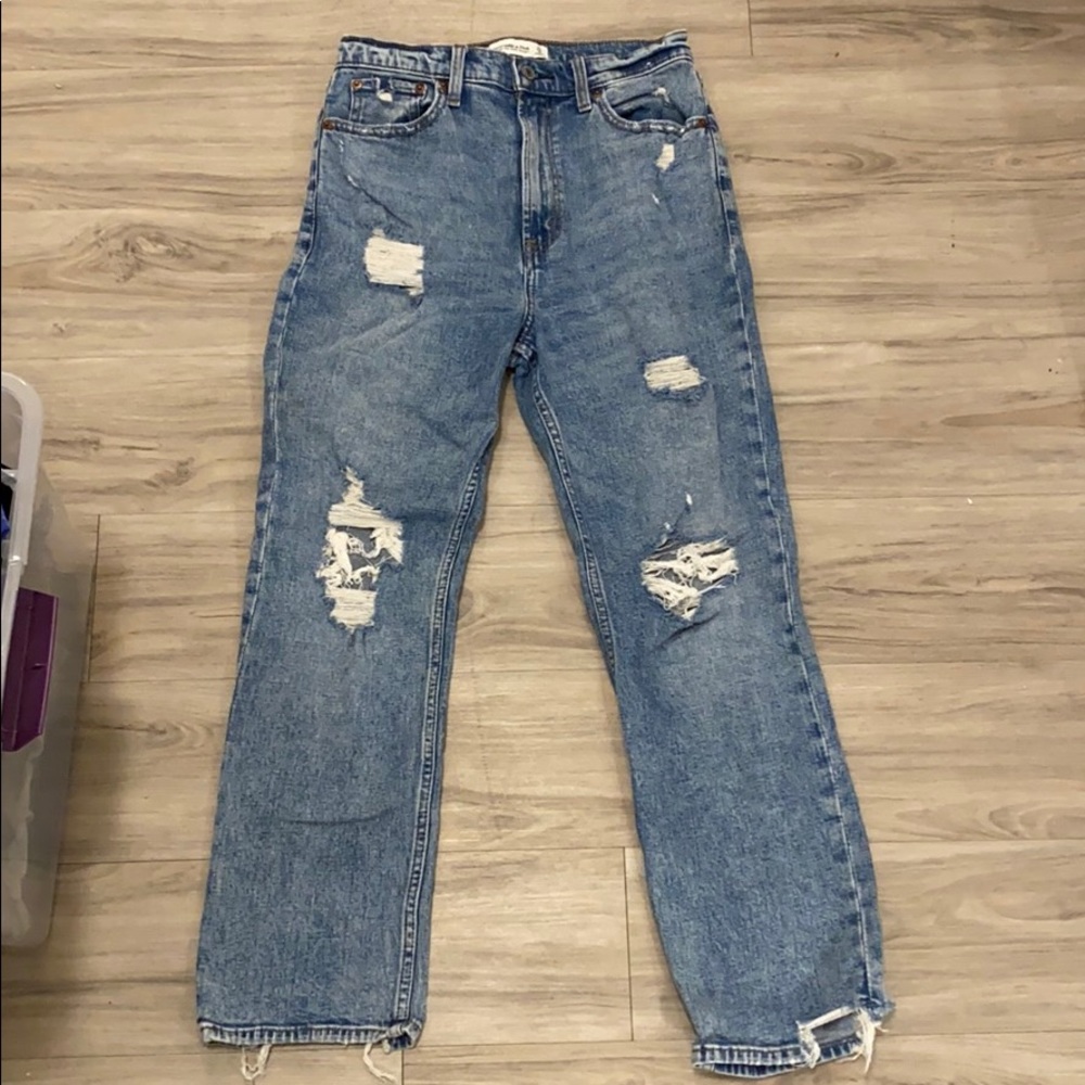 Abercrombie Ultra High Rise Ankle Straight Jeans